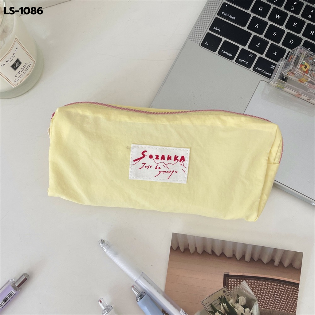 กระเป๋าดินสอผ้าร่มสีพื้น : 20x10 cm