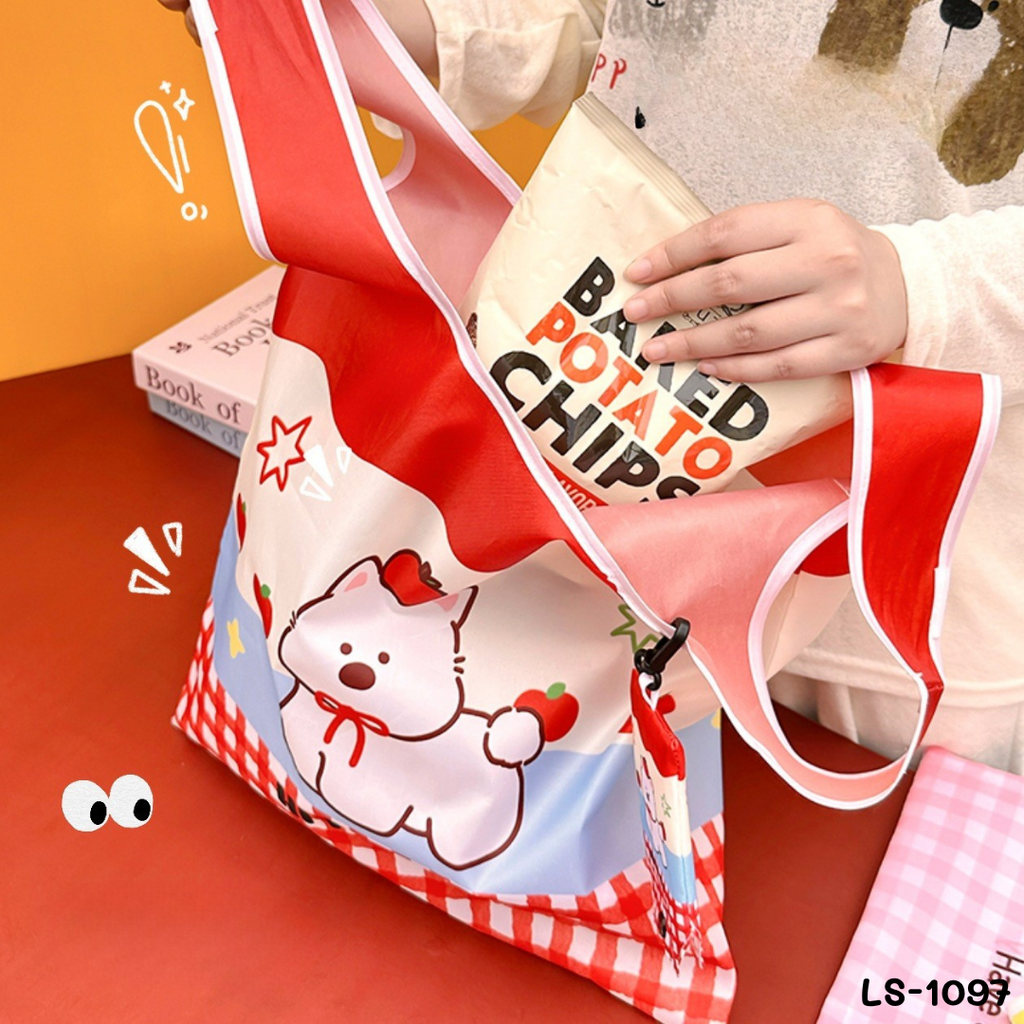 กระเป๋าผ้าร่มพิมพ์ลาย พร้อมถุงเก็บ  : 38x37 cm