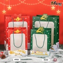 ถุงกระดาษหน้าต่าง Christmas 18x25x13 cm