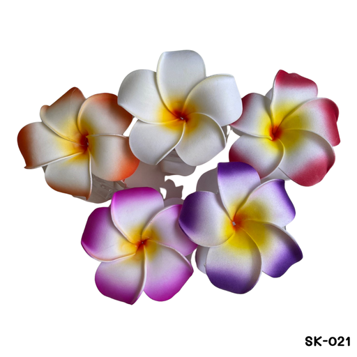 [SK-021] ที่หนีบผม พลาสติก ดอกลีลาวดี 9x9 cm